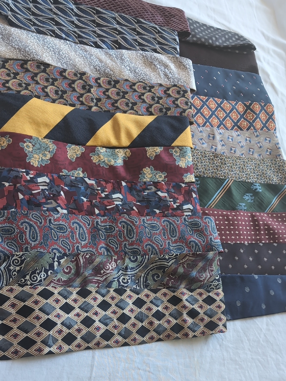20 Assorted Patterned Men's Neckties